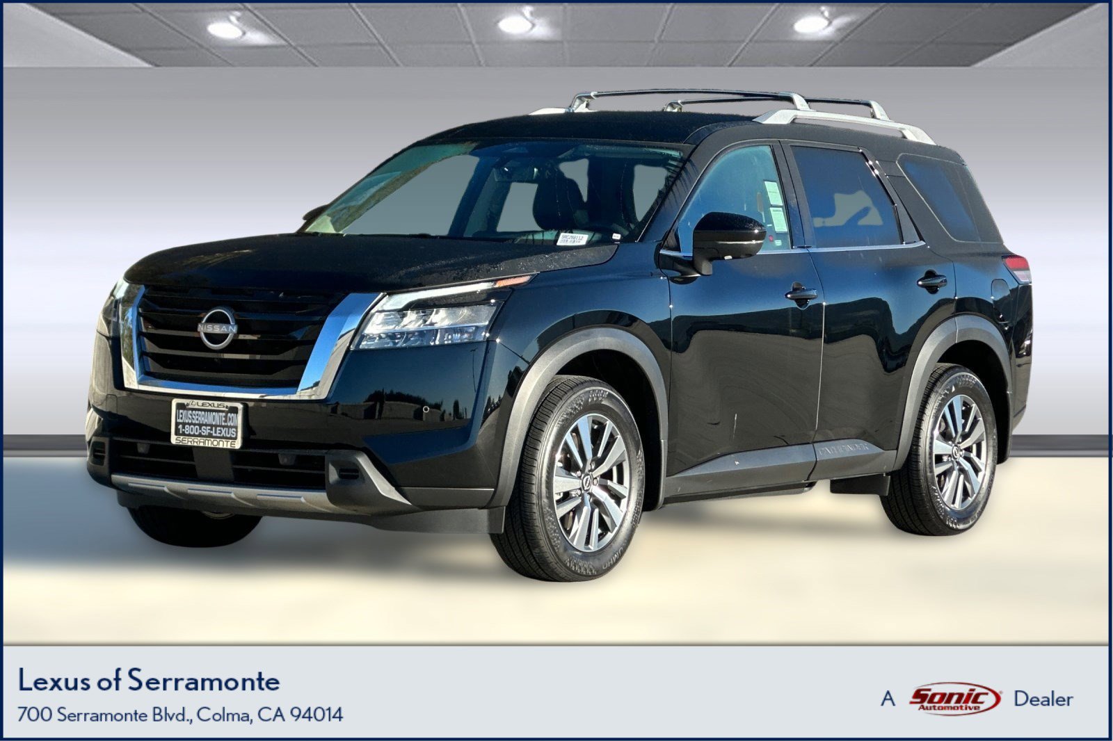 Used 2024 Nissan Pathfinder SL