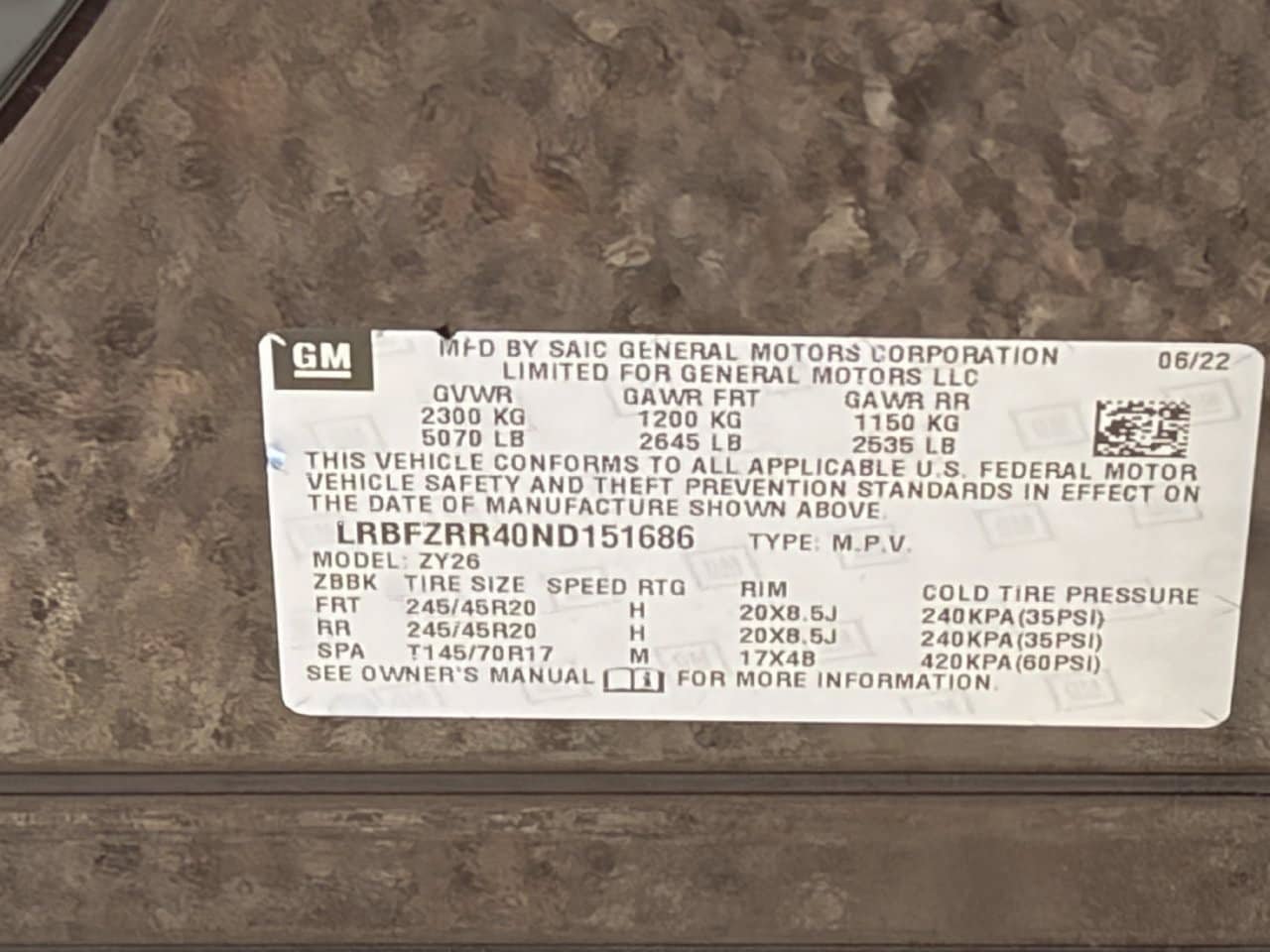 Used 2022 Buick Envision Avenir w/ Technology Package II FWD image 34