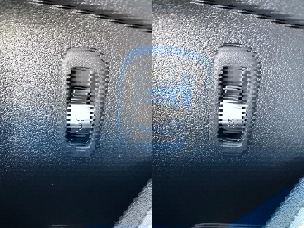 New 2026 Mercedes-Benz C 43 AMG 4MATIC Sedan image 13