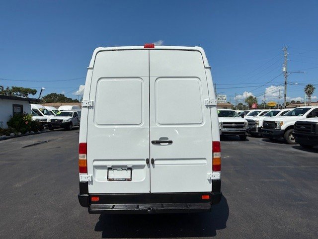 Used 2005 Dodge Sprinter 3500 w/ PWR Convenience Group image 7