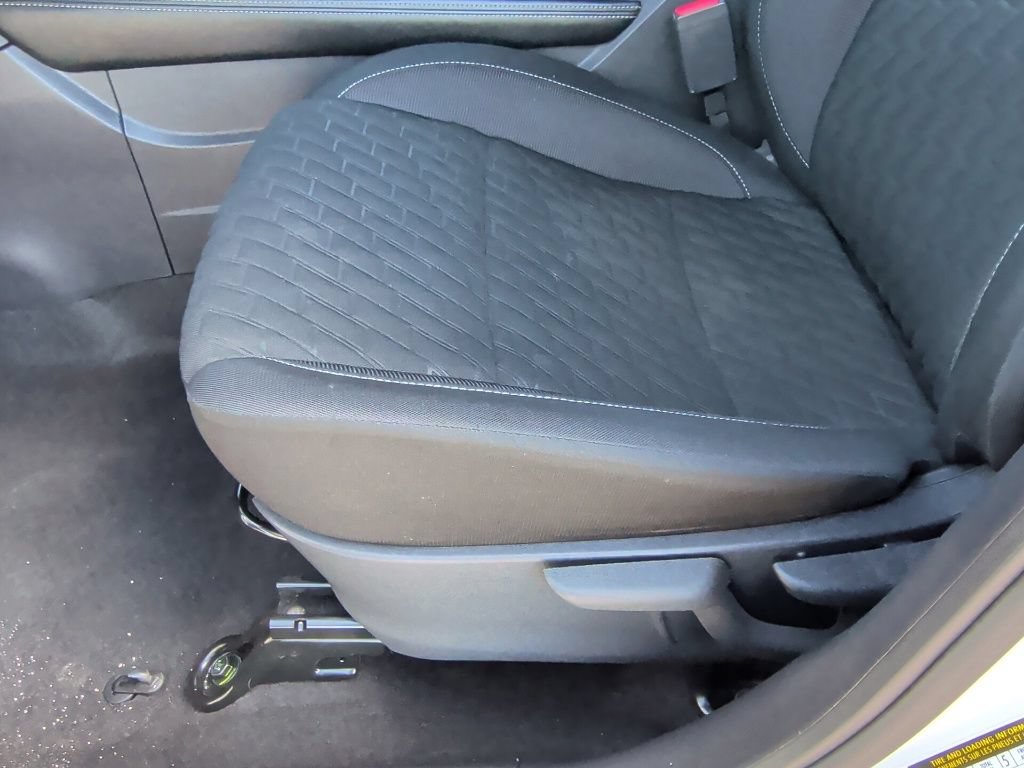 Used 2023 Nissan Kicks SV FWD image 13