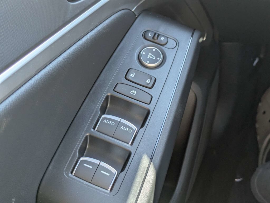 Used 2026 Acura Integra FWD image 25