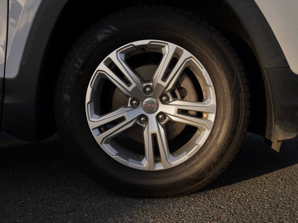 Used 2020 GMC Terrain SLE image 10