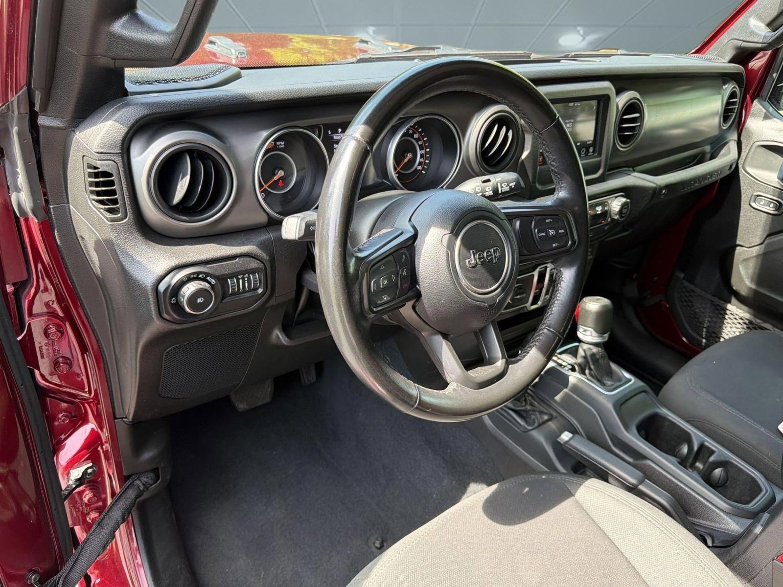 Used 2022 Jeep Wrangler Unlimited Sport AWD/4WD image 4