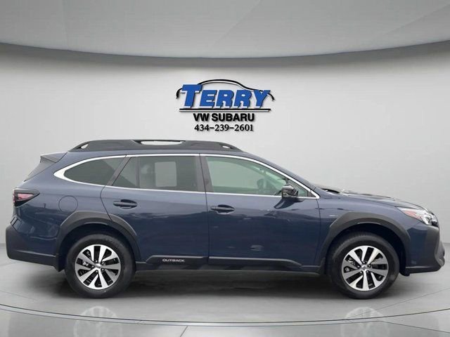 Certified 2025 Subaru Outback Premium image 1