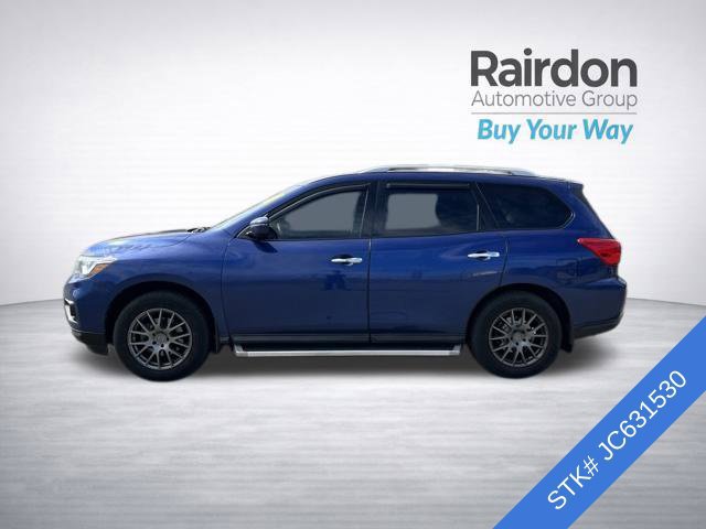Used 2018 Nissan Pathfinder SV AWD/4WD image 4
