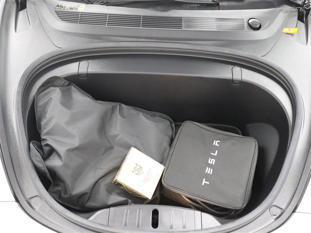 Used 2018 Tesla Model 3 Long Range RWD image 34