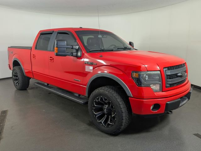 Used 2014 Ford F150 FX4 w/ Equipment Group 402A Luxury AWD/4WD image 2