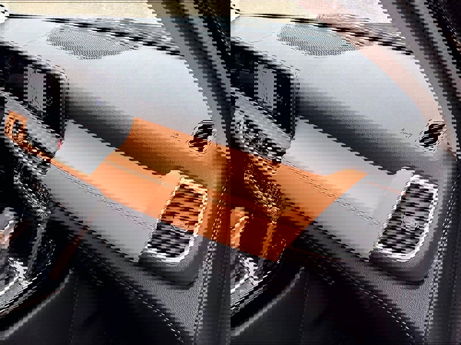 Used 2024 Kia Seltos EX image 14