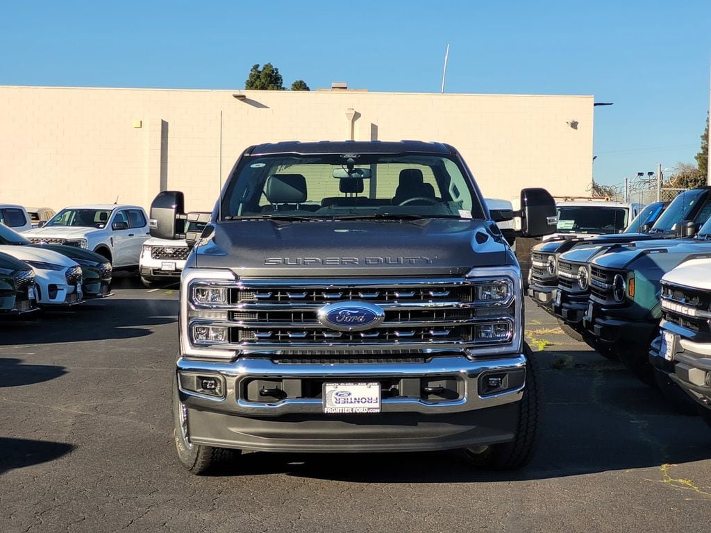 New 2026 Ford F350 Lariat w/ FX4 Off-Road Package AWD/4WD image 34