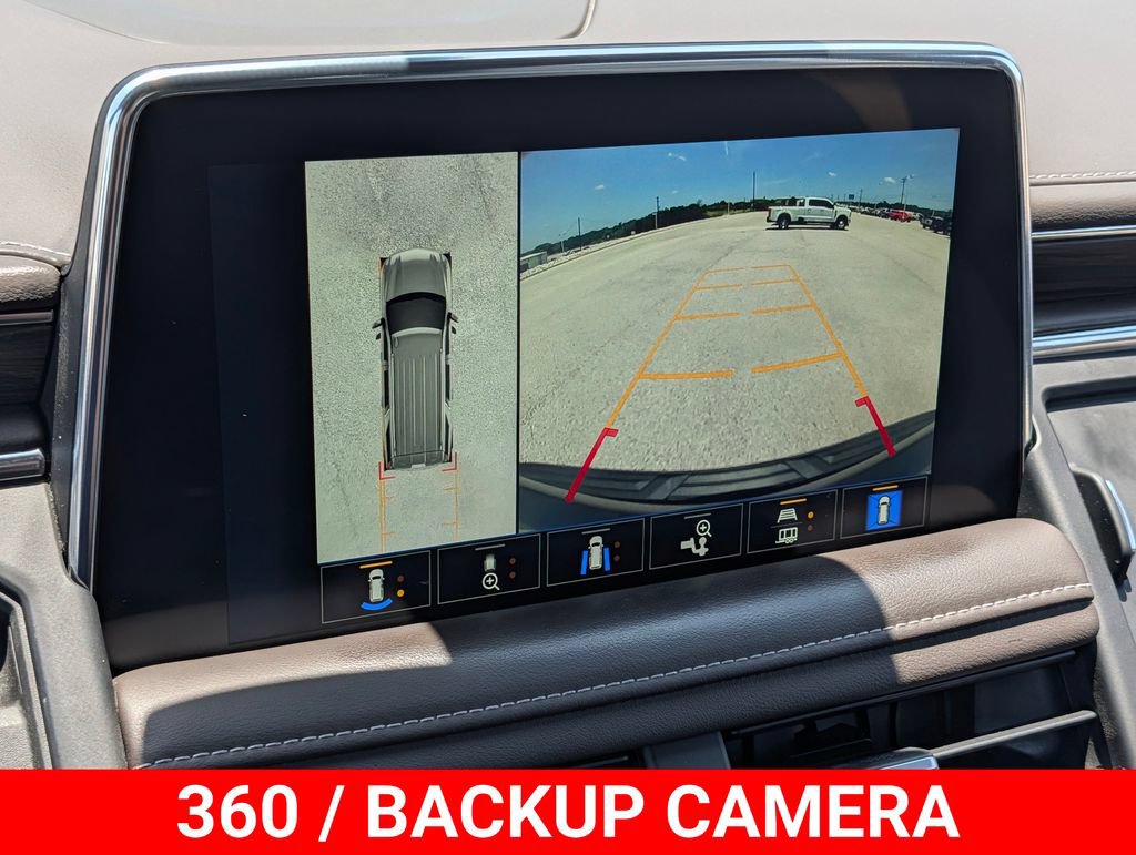 Used 2022 Chevrolet Tahoe Z71 w/ Z71 Off-Road Package AWD/4WD image 8