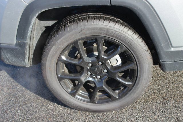 Used 2022 Jeep Compass Altitude image 34