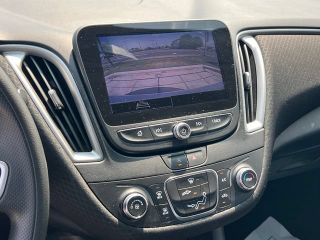 Used 2022 Chevrolet Malibu LS FWD image 19