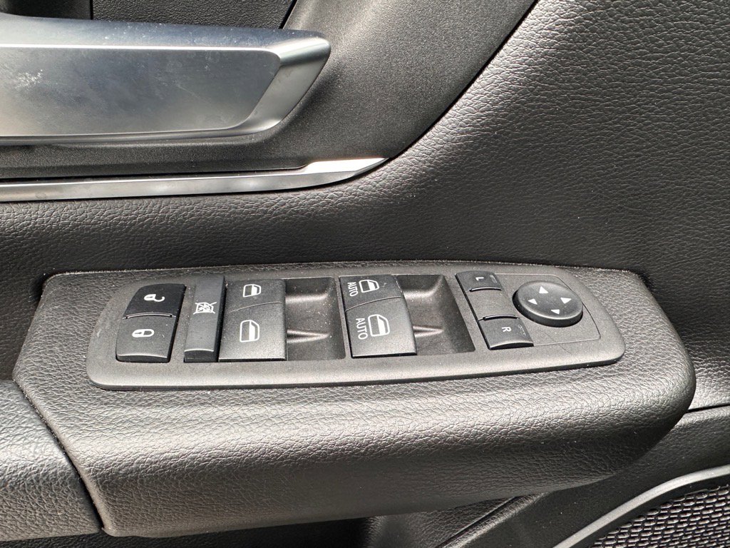 Used 2024 RAM 1500 Big Horn image 15