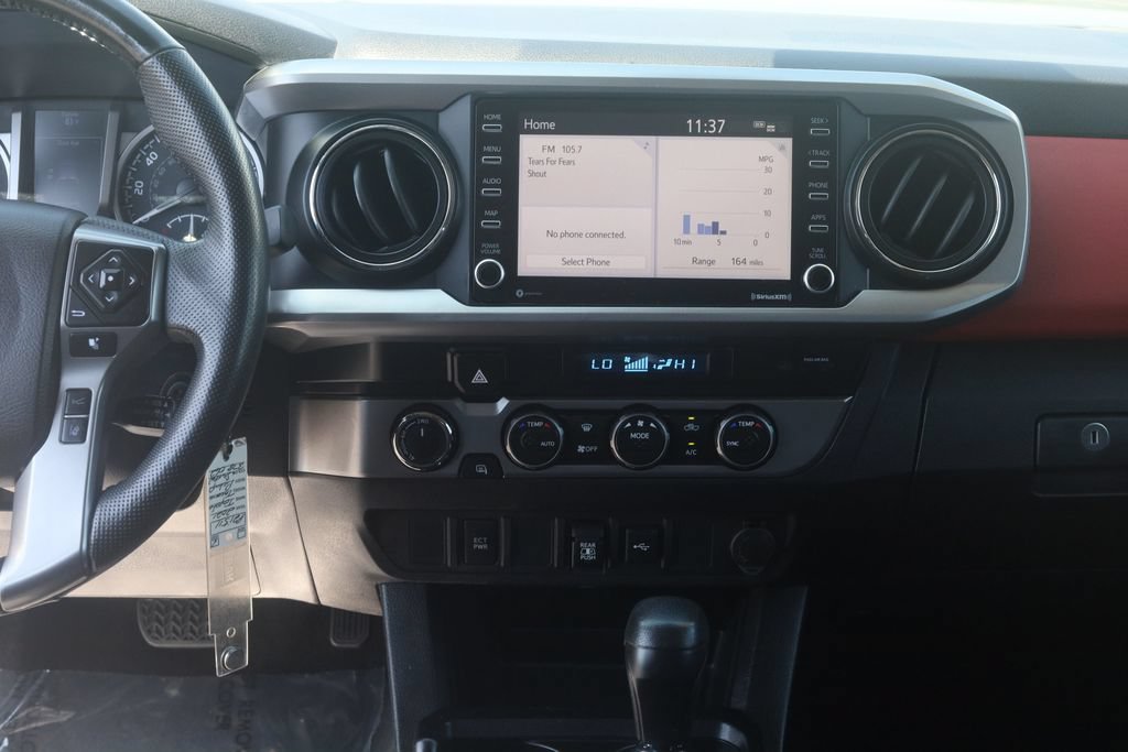 Certified 2021 Toyota Tacoma SR5 AWD/4WD image 8
