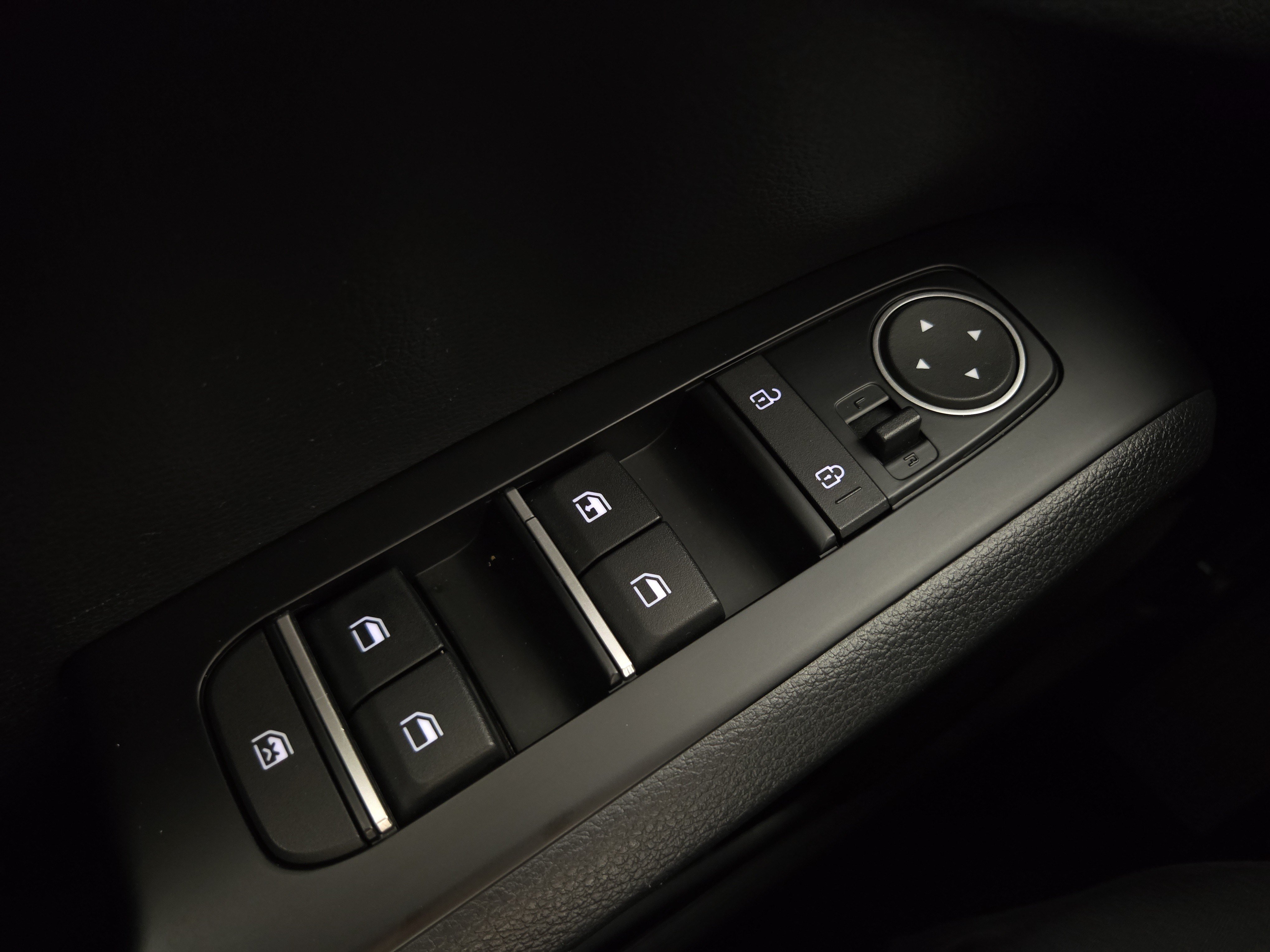 Used 2024 Kia Soul LX w/ LX Technology Package FWD image 26