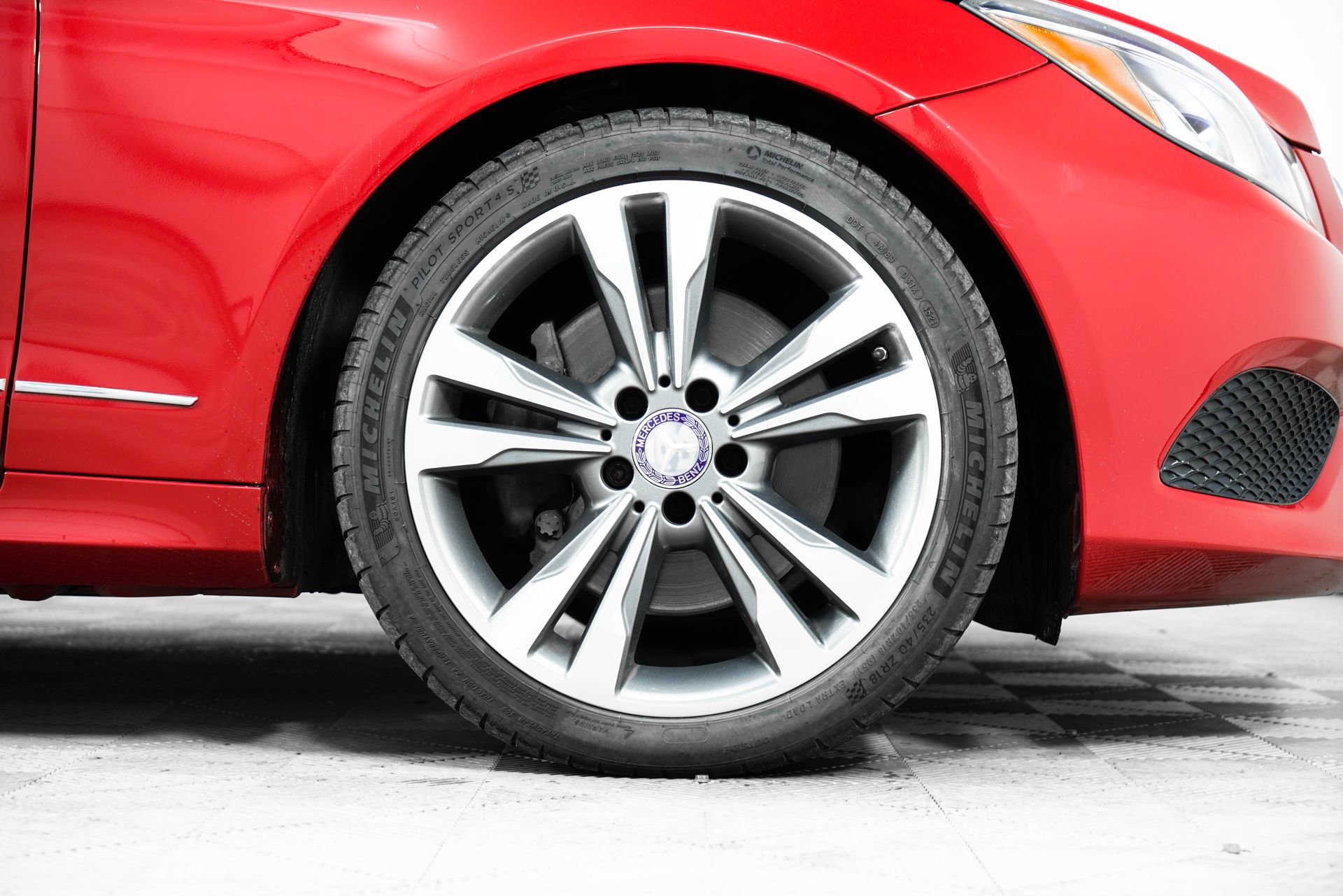 Used 2016 Mercedes-Benz E 400 Coupe image 9