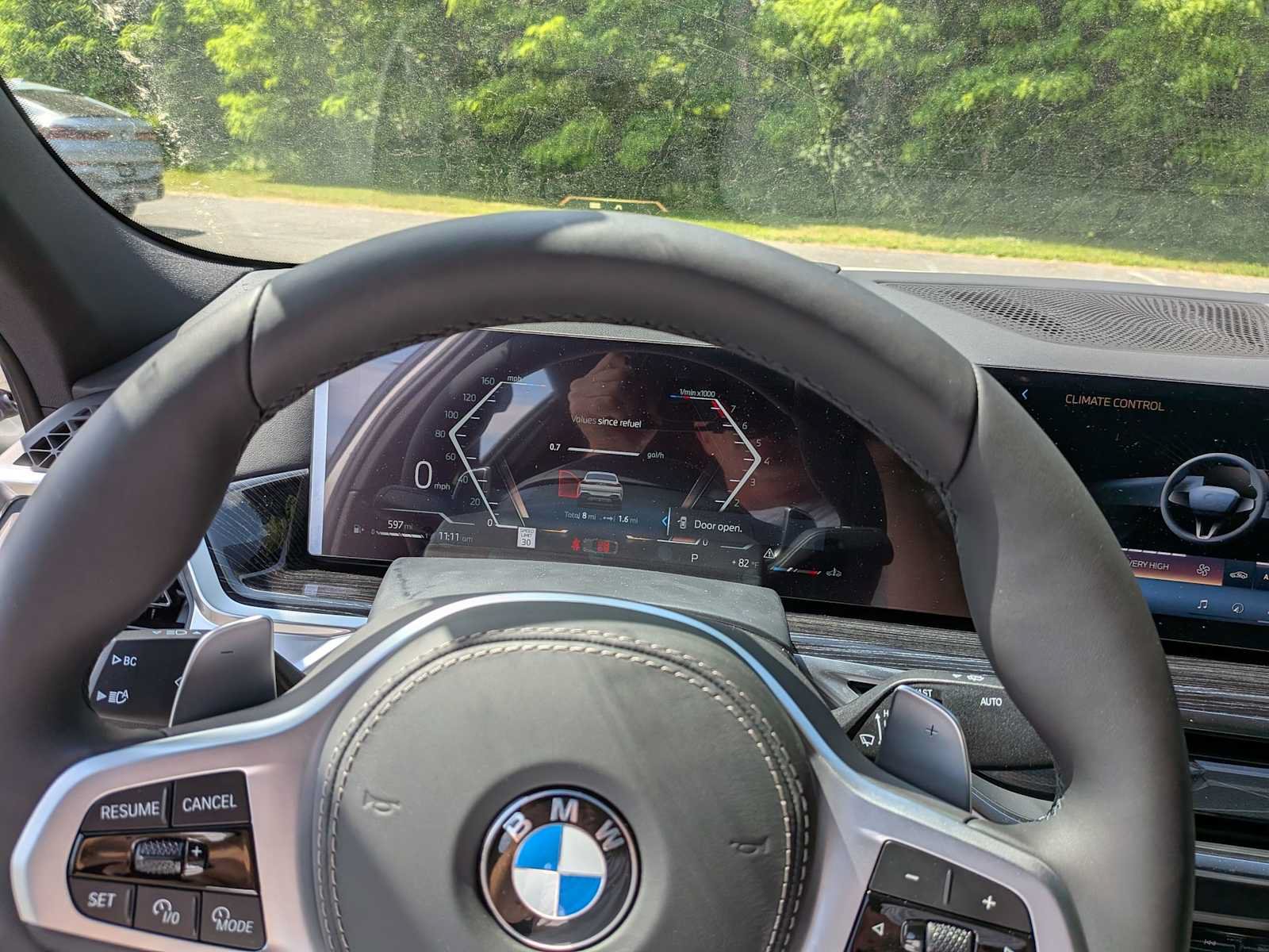New 2027 BMW X6 xDrive40i w/ Executive Package AWD/4WD image 10