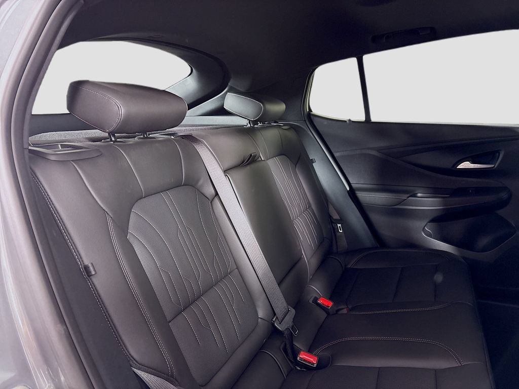 New 2026 Buick Envista Avenir FWD image 25
