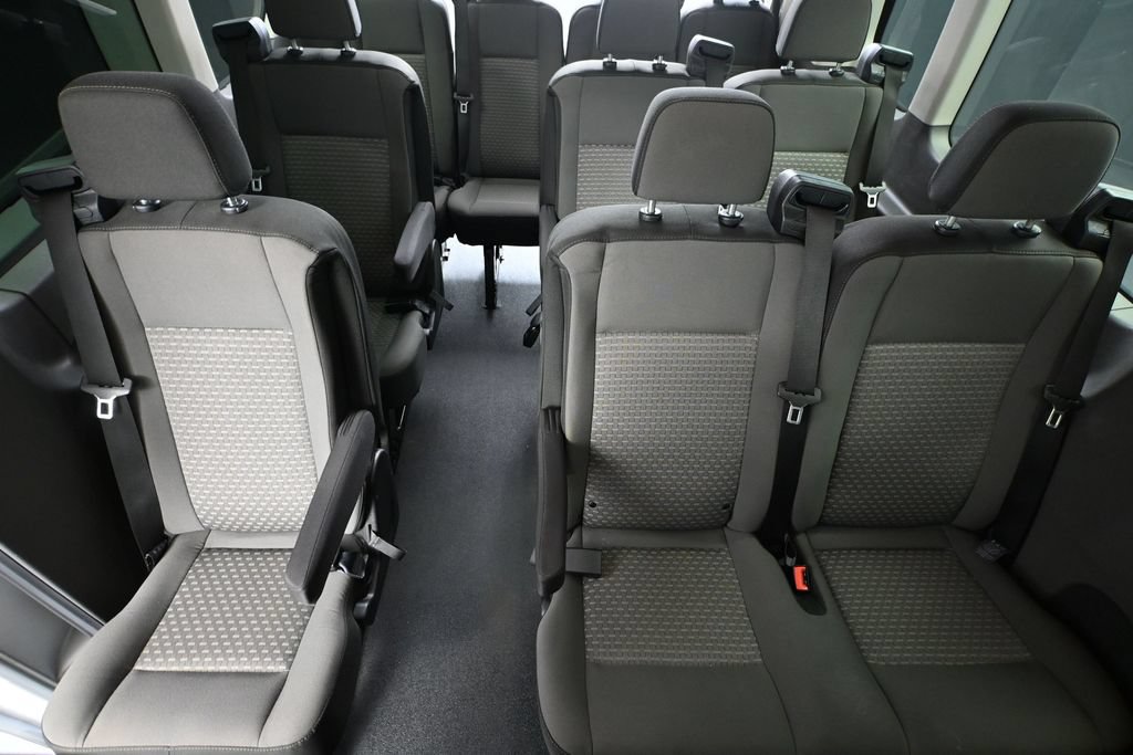 Used 2022 Ford Transit 350 XLT RWD image 27