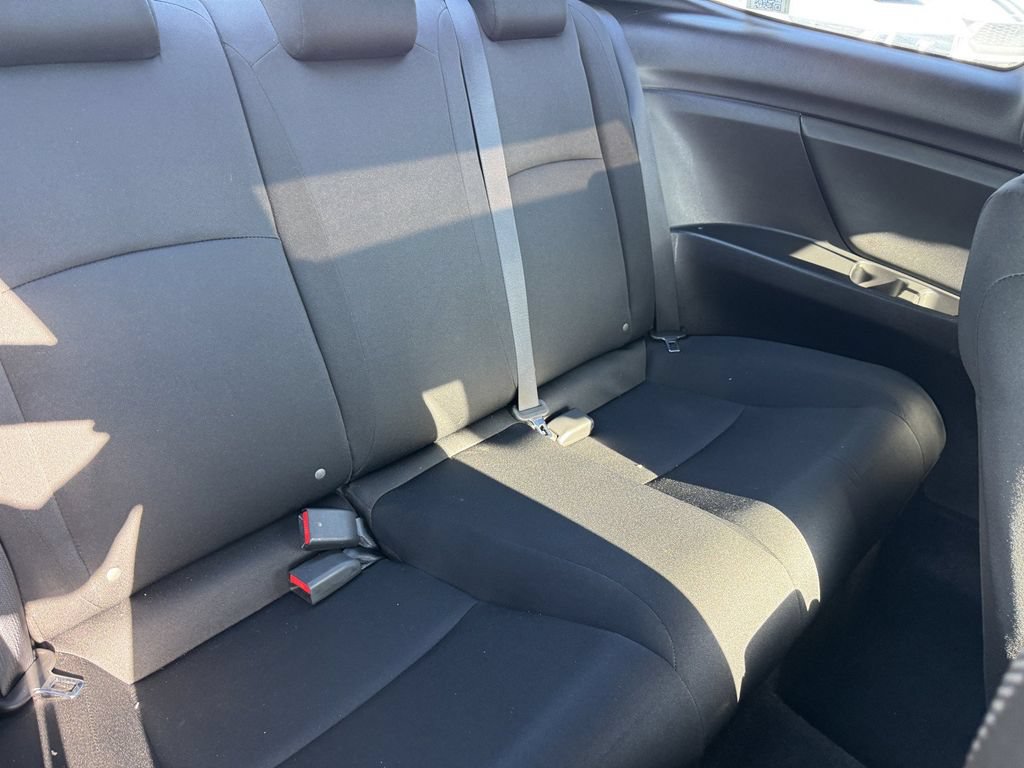 Used 2019 Honda Civic EX image 9