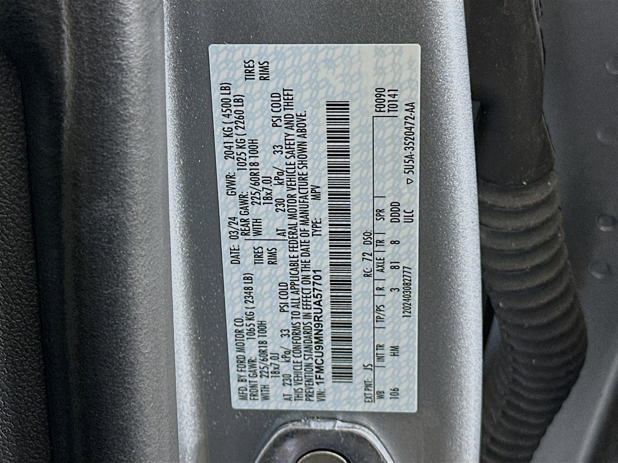 Used 2024 Ford Escape ST-Line image 12