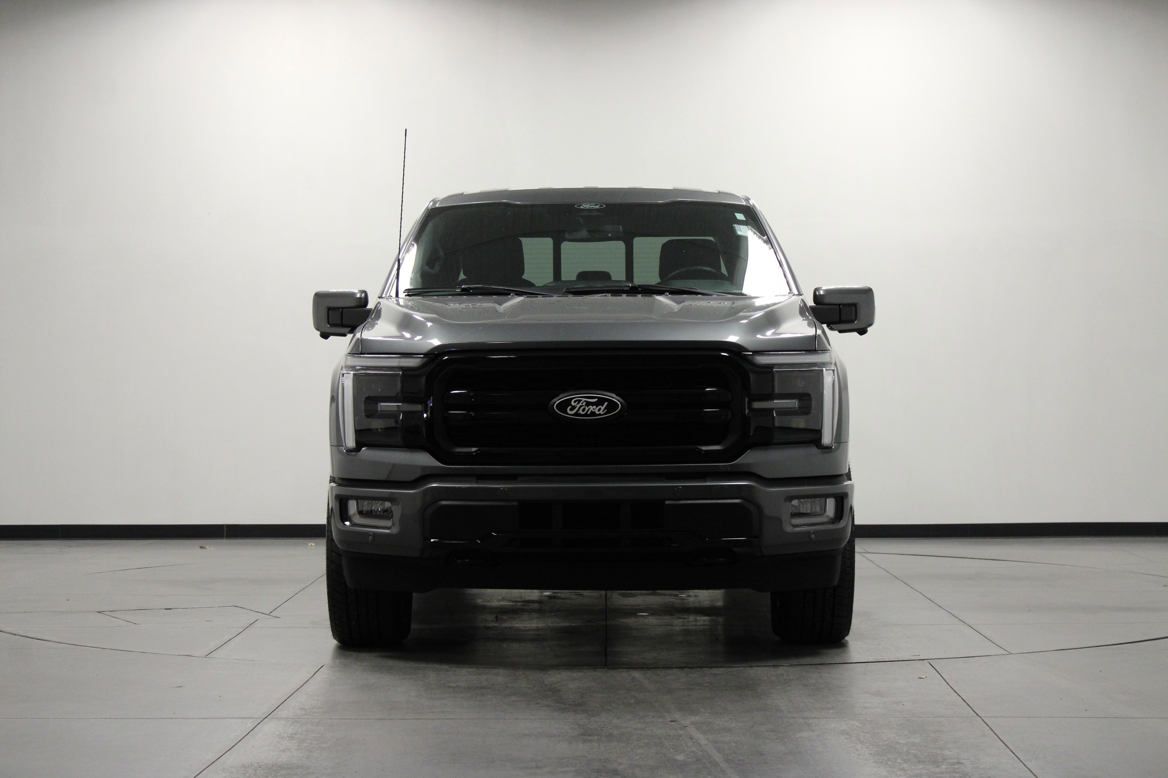Used 2024 Ford F150 Lariat w/ Bed Utility Package image 9