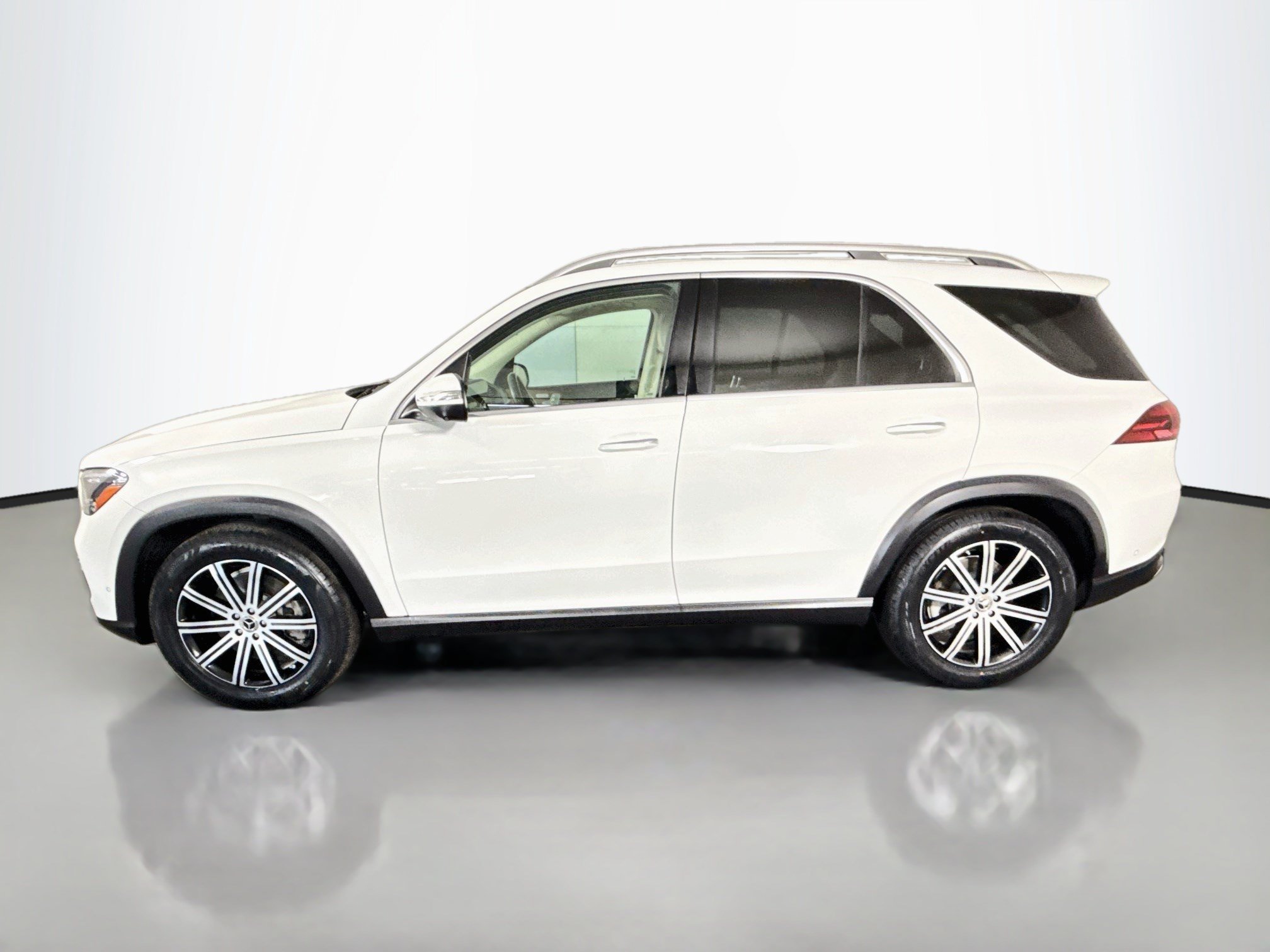 Used 2024 Mercedes-Benz GLE 450 4MATIC image 6