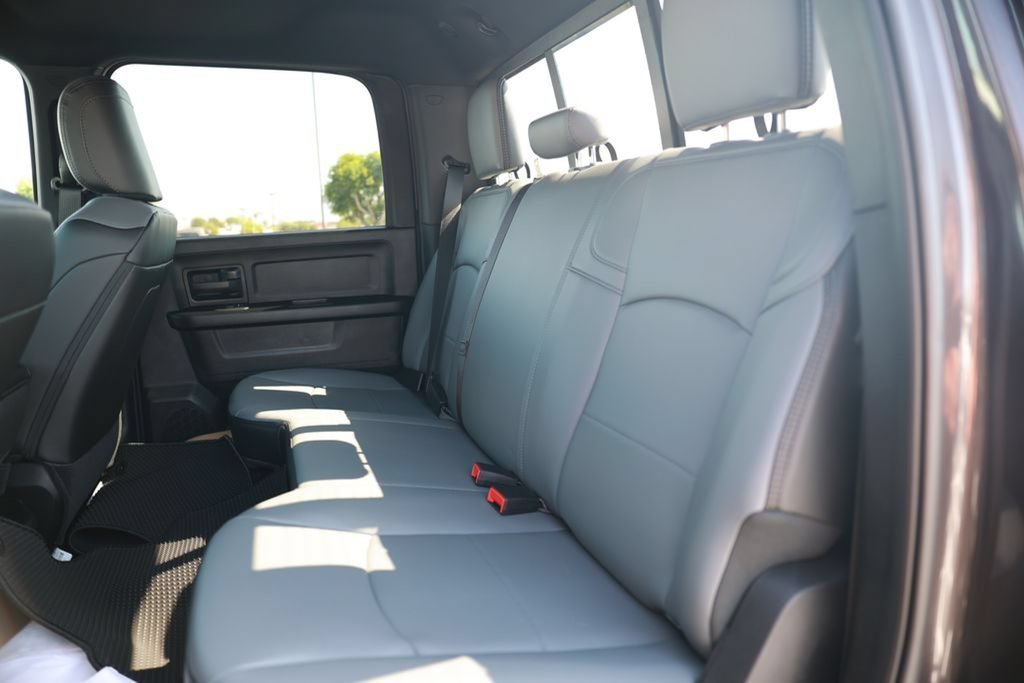 New 2026 RAM 3500 Tradesman AWD/4WD image 31