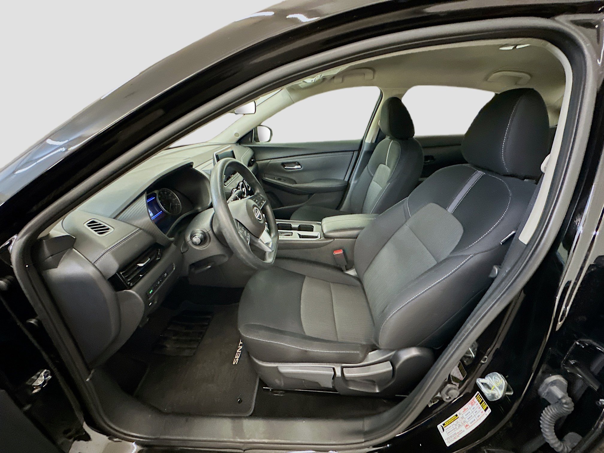 Used 2024 Nissan Sentra SV image 13