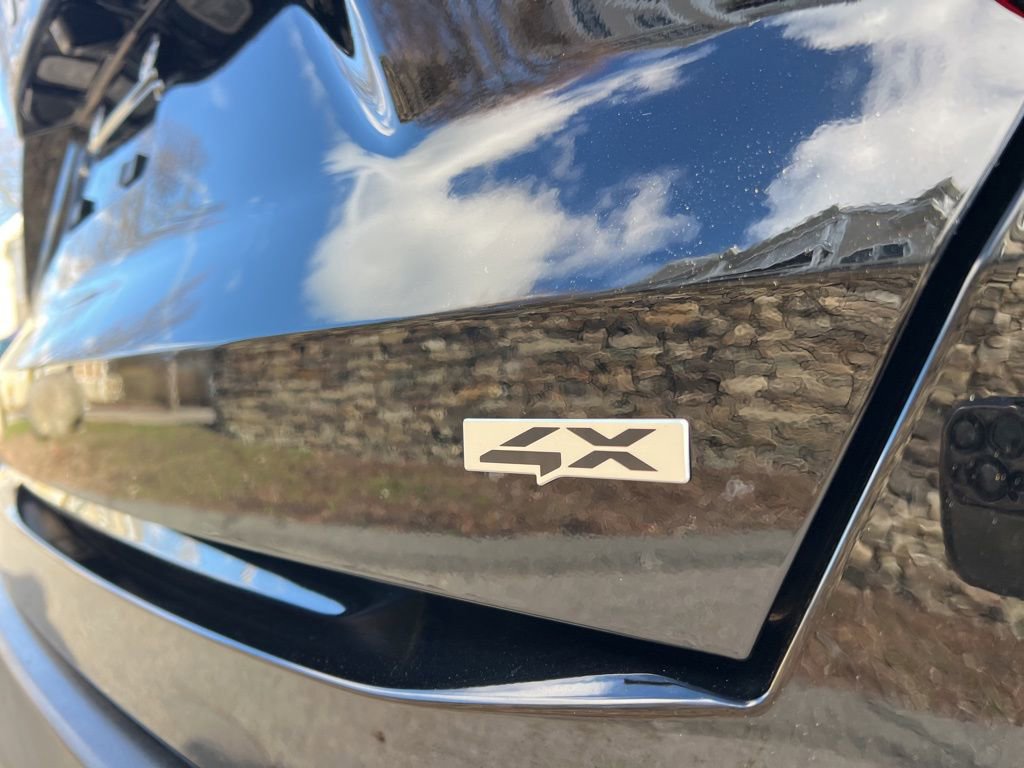 Used 2024 Kia Sorento S image 10