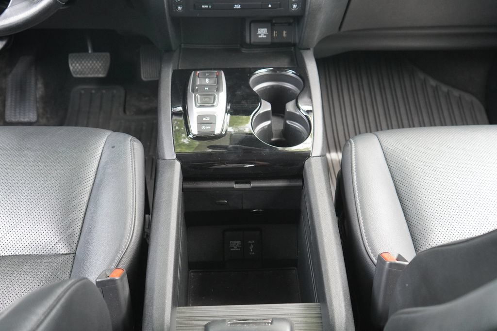 Used 2016 Honda Pilot Elite image 21