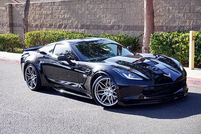 Used 2019 Chevrolet Corvette Grand Sport RWD image 3
