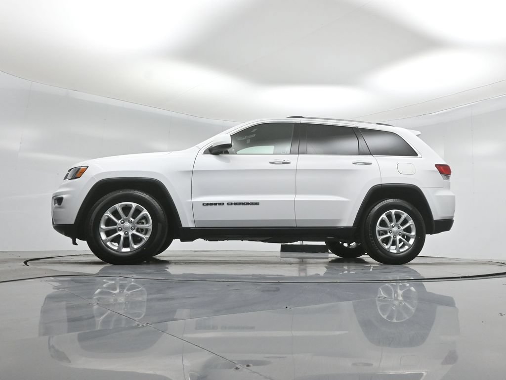 Used 2021 Jeep Grand Cherokee Laredo RWD image 50
