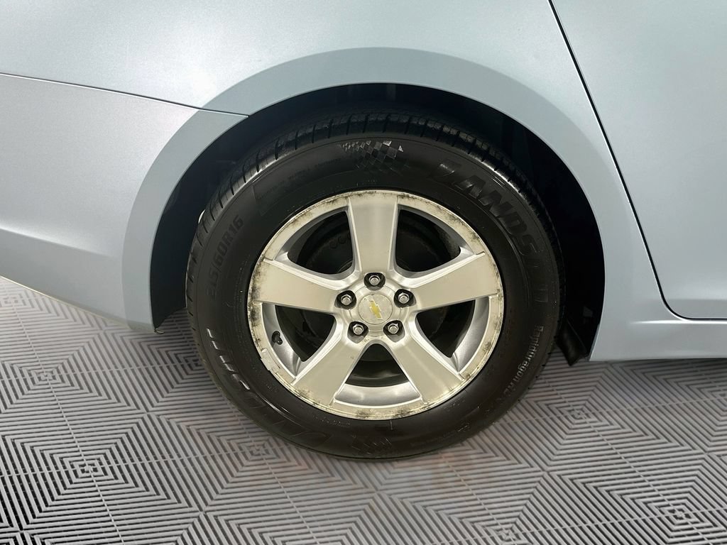 Used 2012 Chevrolet Cruze LT FWD image 27