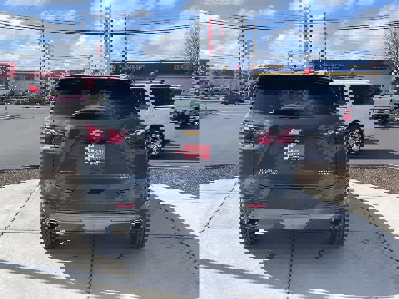 Used 2019 Chevrolet Blazer Premier w/ Driver Confidence II Package image 4