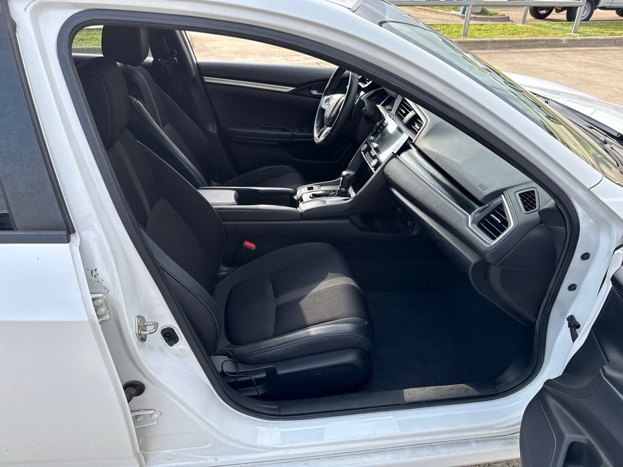 Used 2019 Honda Civic Sport image 14