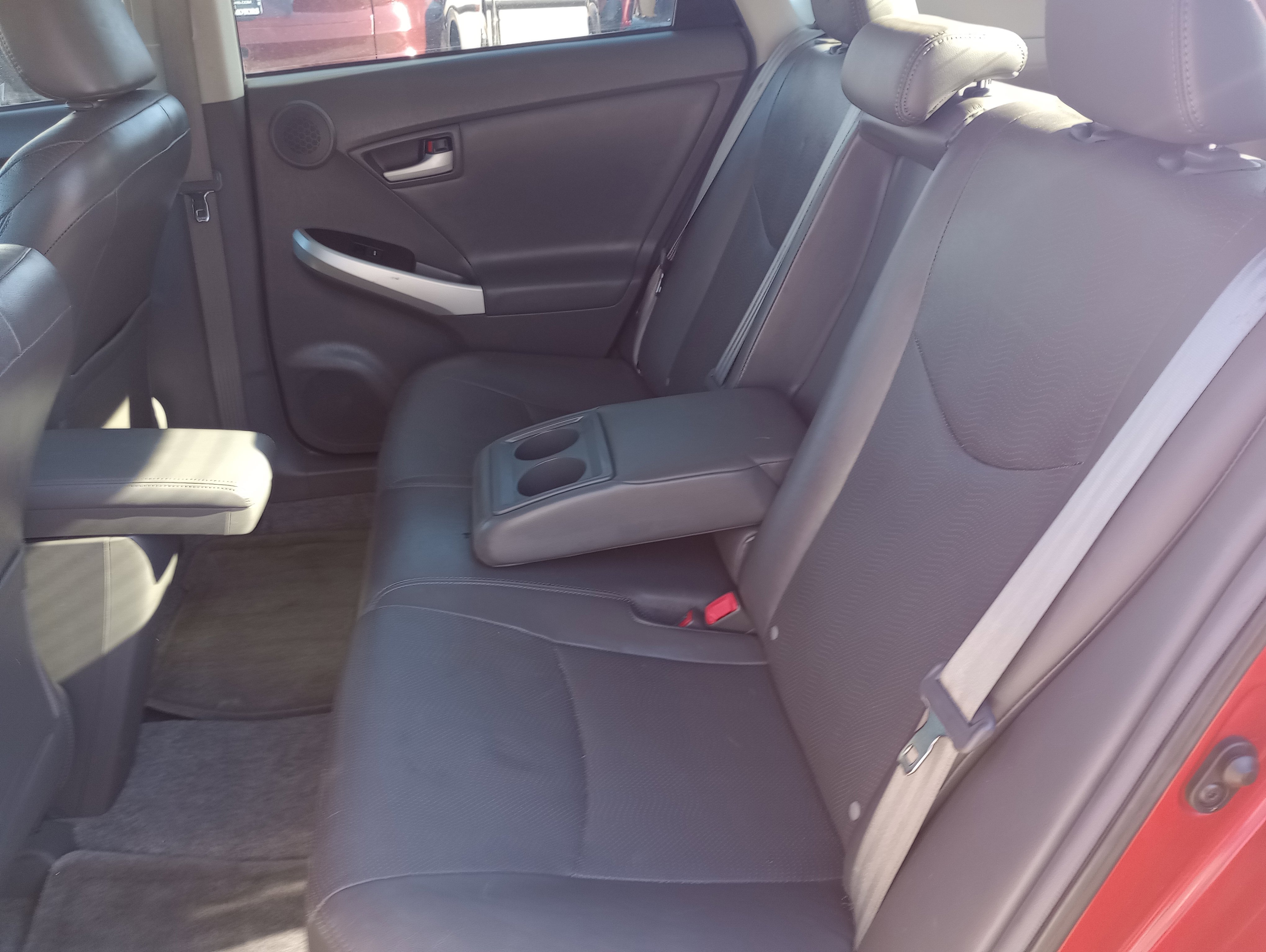 Used 2011 Toyota Prius Five image 11