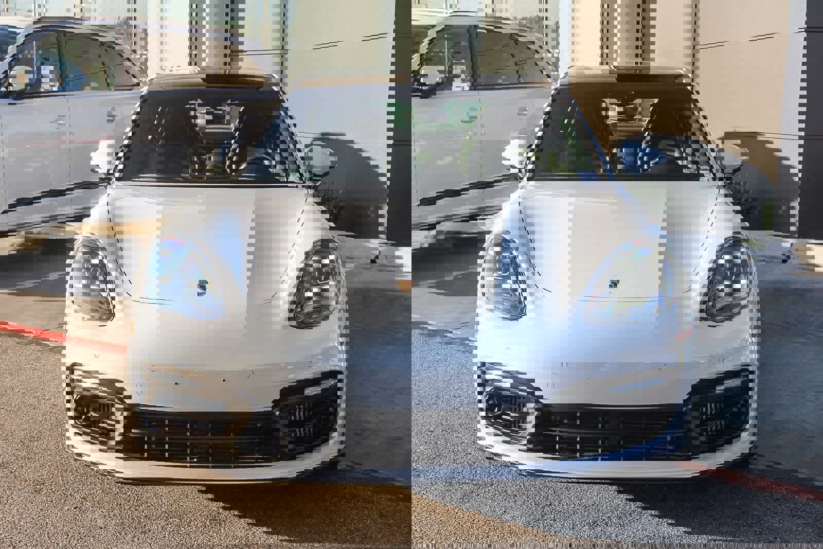 Used 2023 Porsche Panamera Platinum Edition image 2