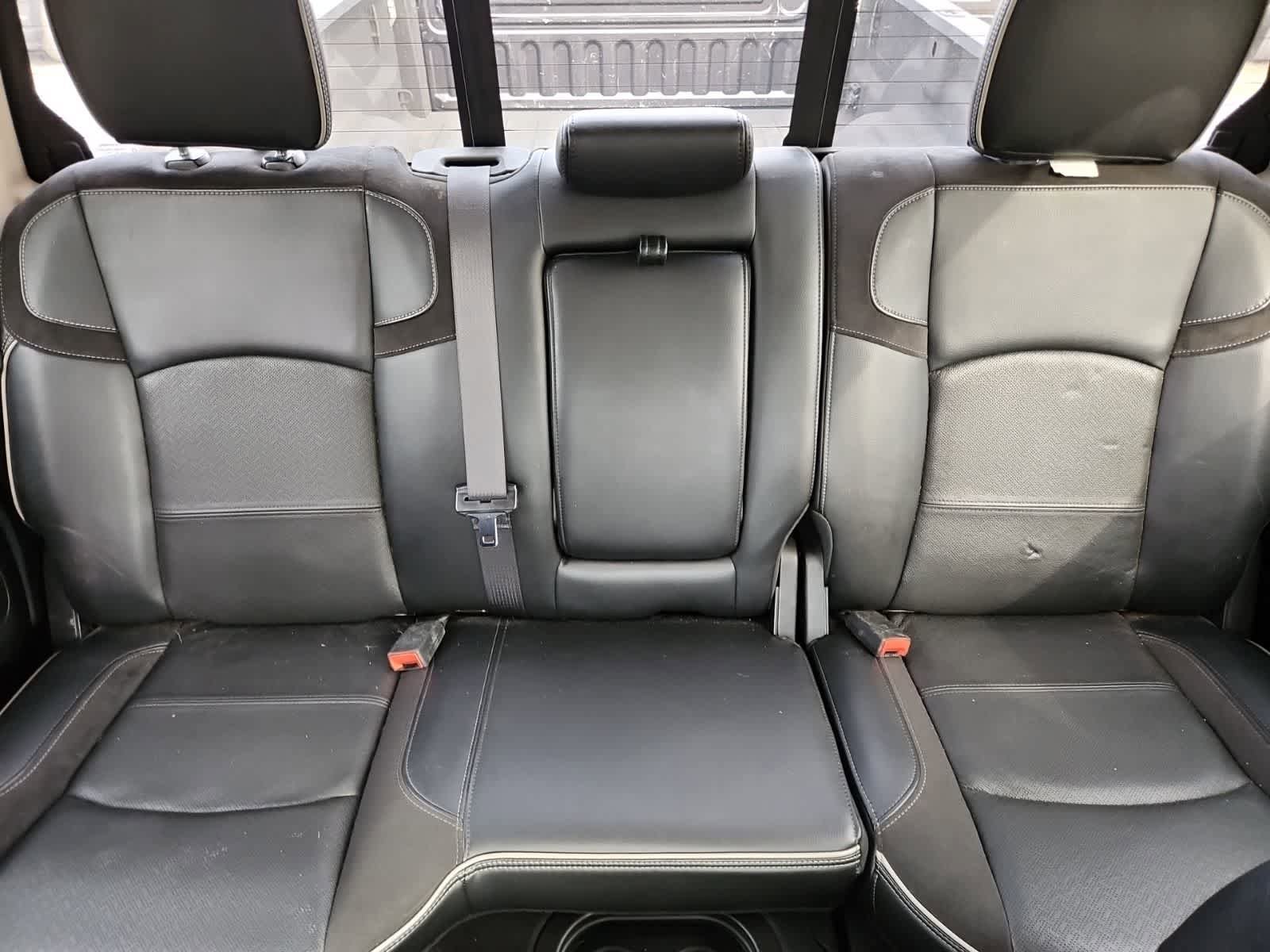 Used 2019 RAM 3500 Laramie image 20