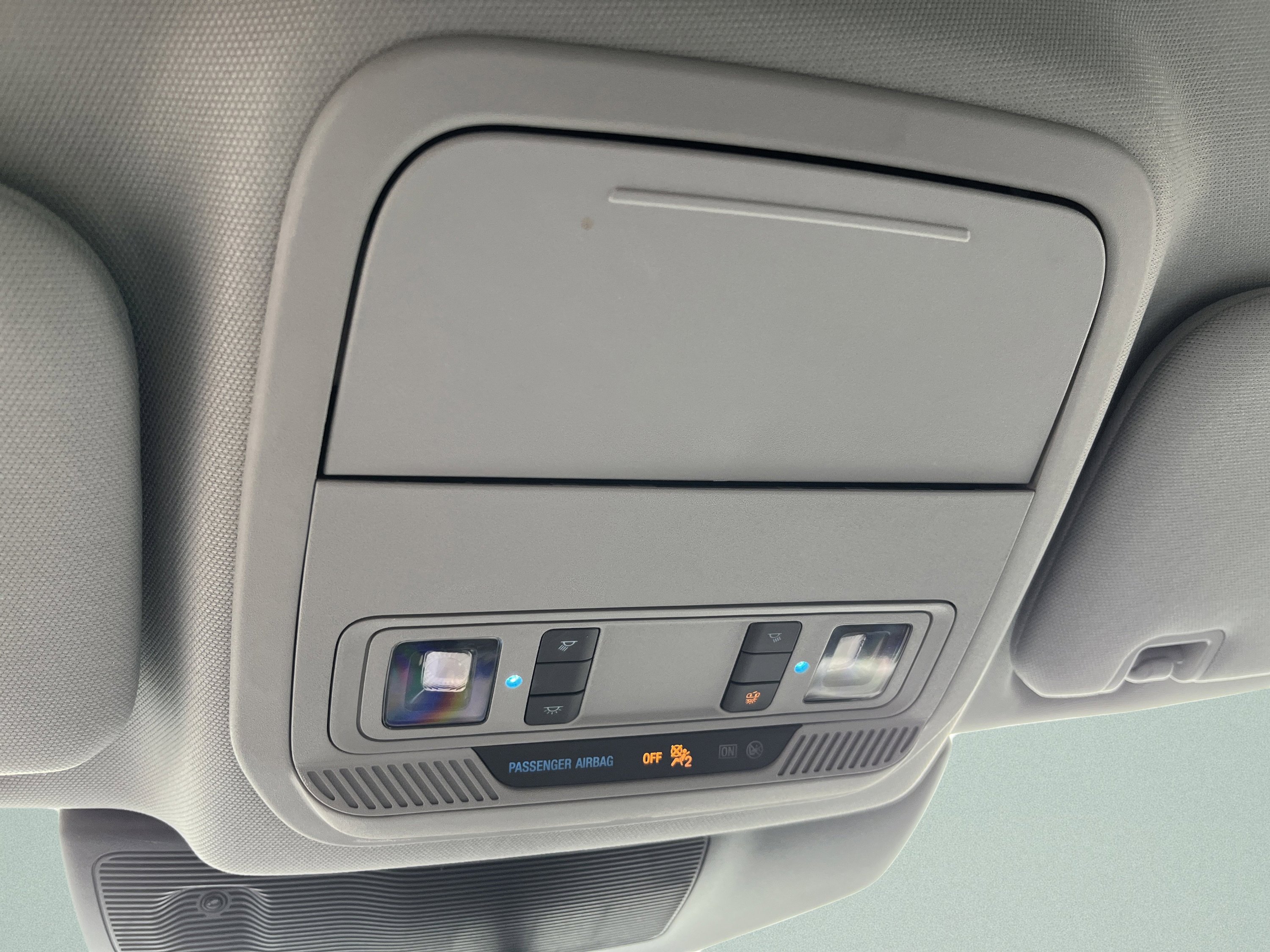 Used 2023 Ford Explorer XLT w/ Equipment Group 202A AWD/4WD image 28