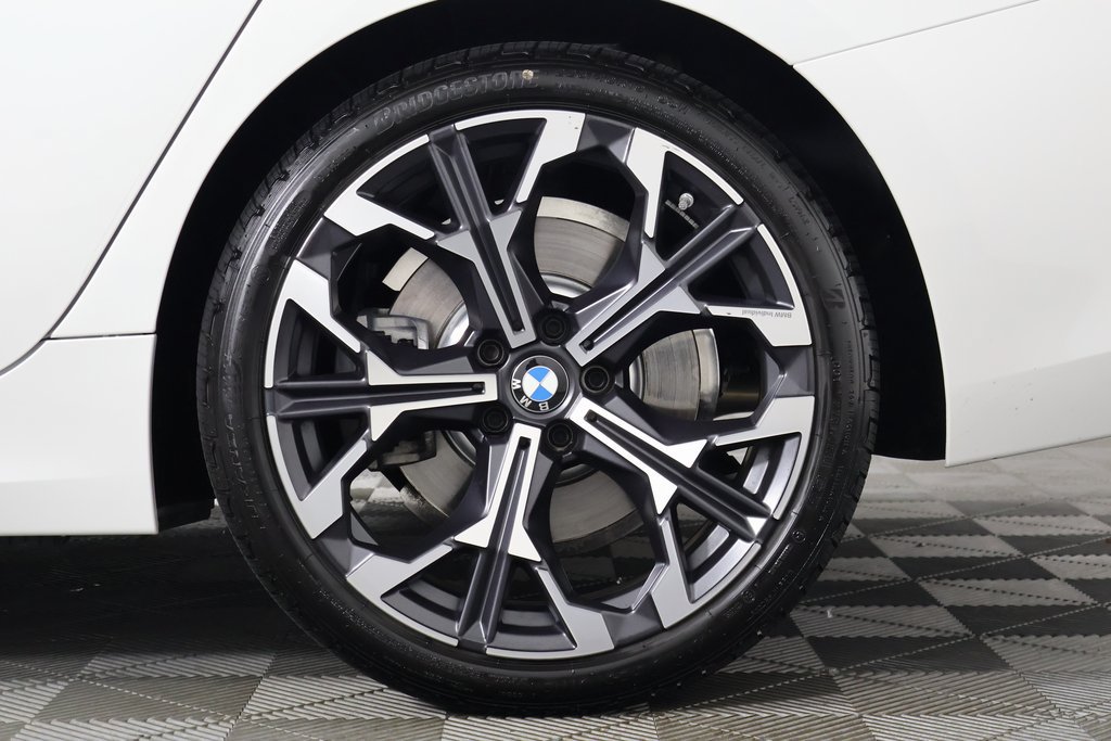 Certified 2026 BMW 330i Sedan w/ Convenience Package RWD image 16