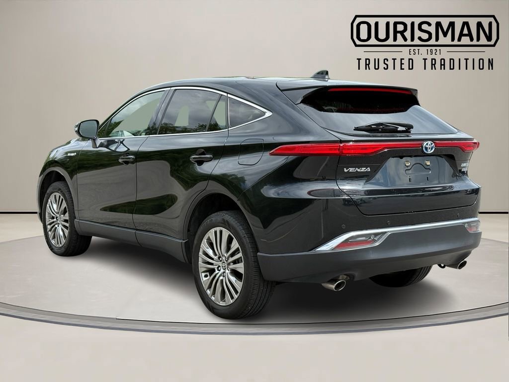 Used 2021 Toyota Venza Limited w/ Carpet Mat Package (TMS) AWD/4WD image 4