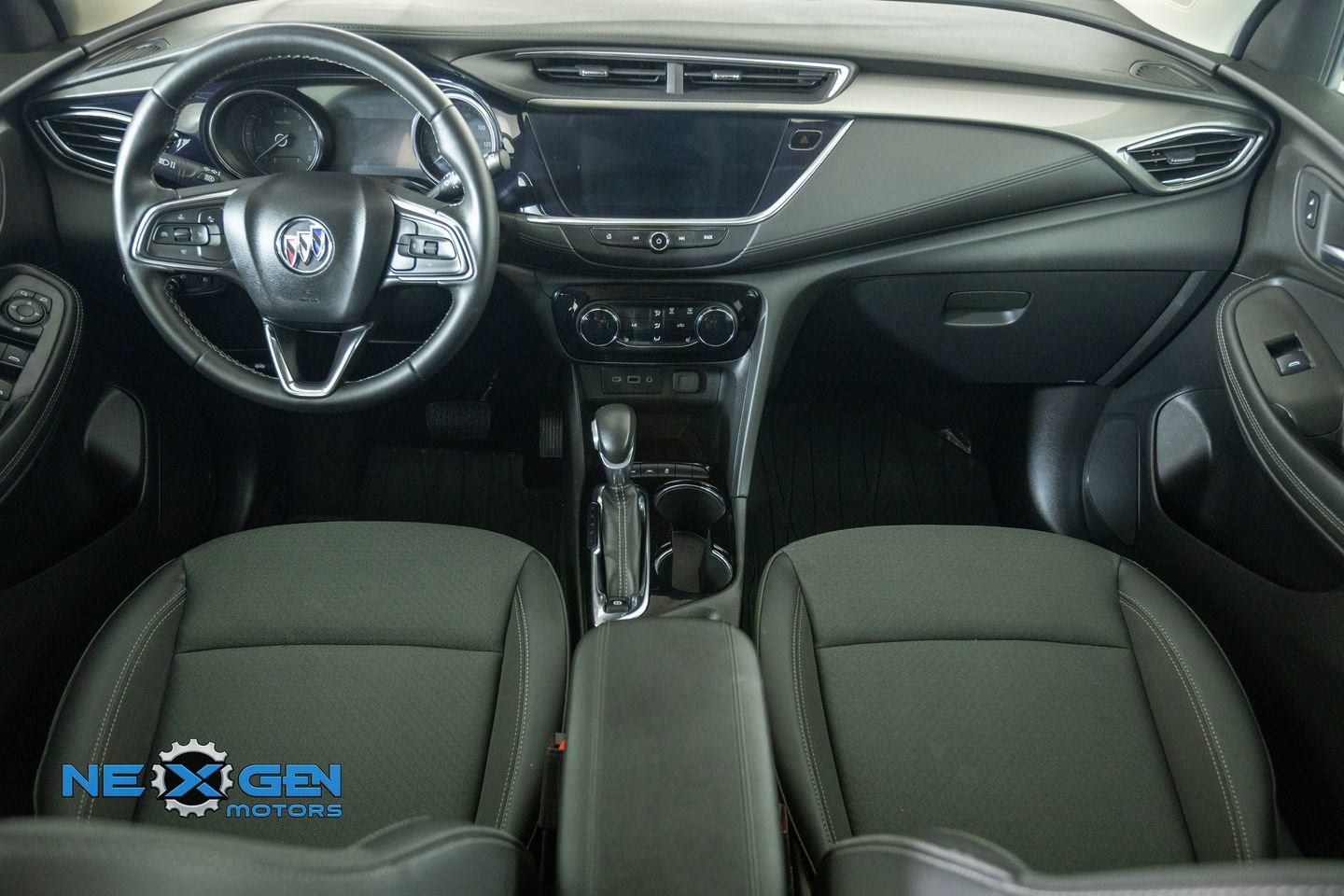Used 2023 Buick Encore GX Preferred w/ Cold Weather Comfort Package AWD/4WD image 29