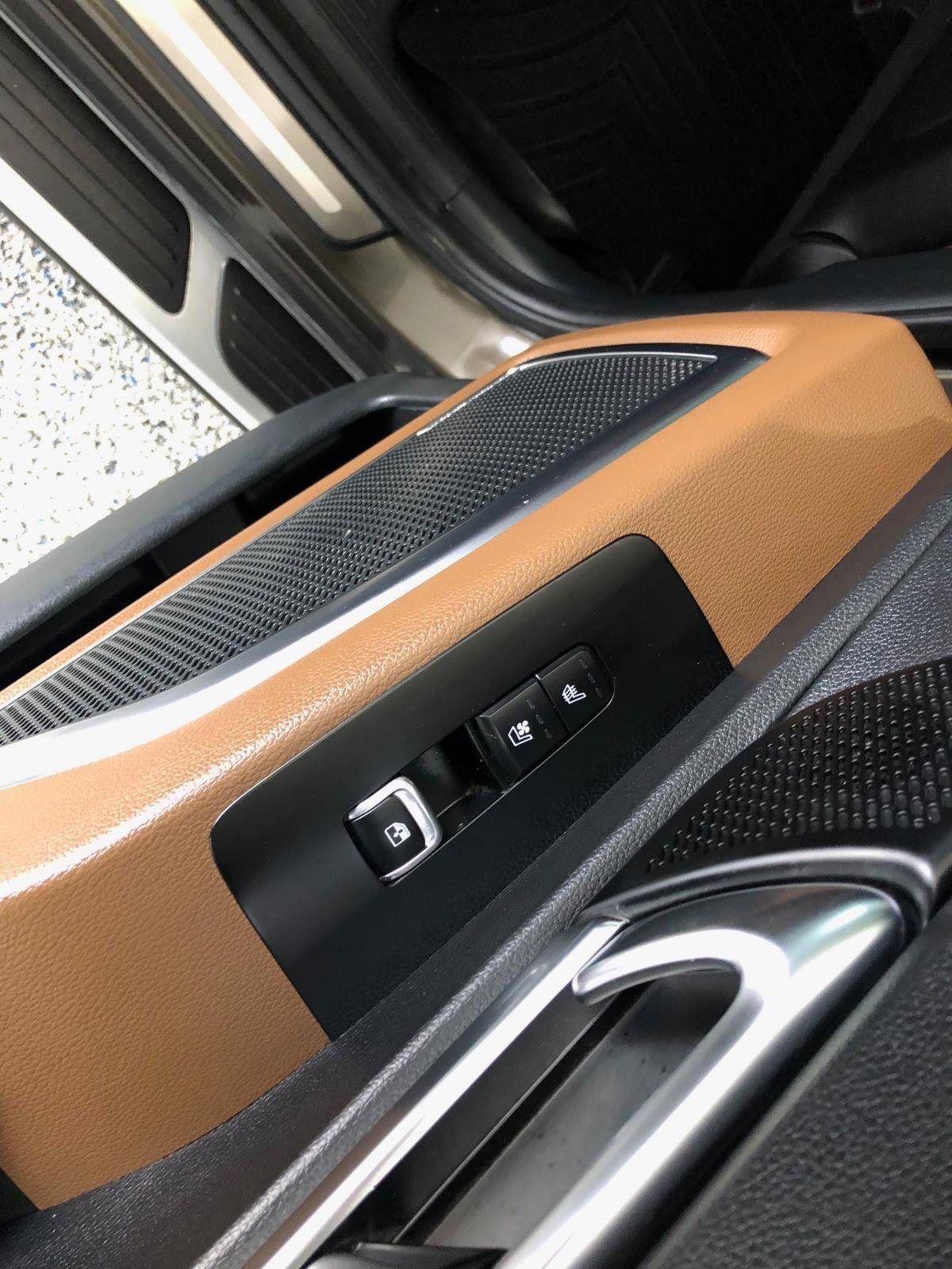 Used 2021 Kia Telluride SX w/ SX Prestige Package image 9