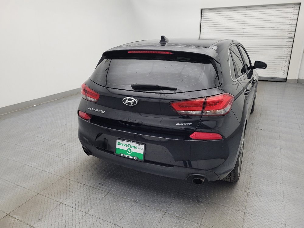 Used 2018 Hyundai Elantra GT Sport image 7