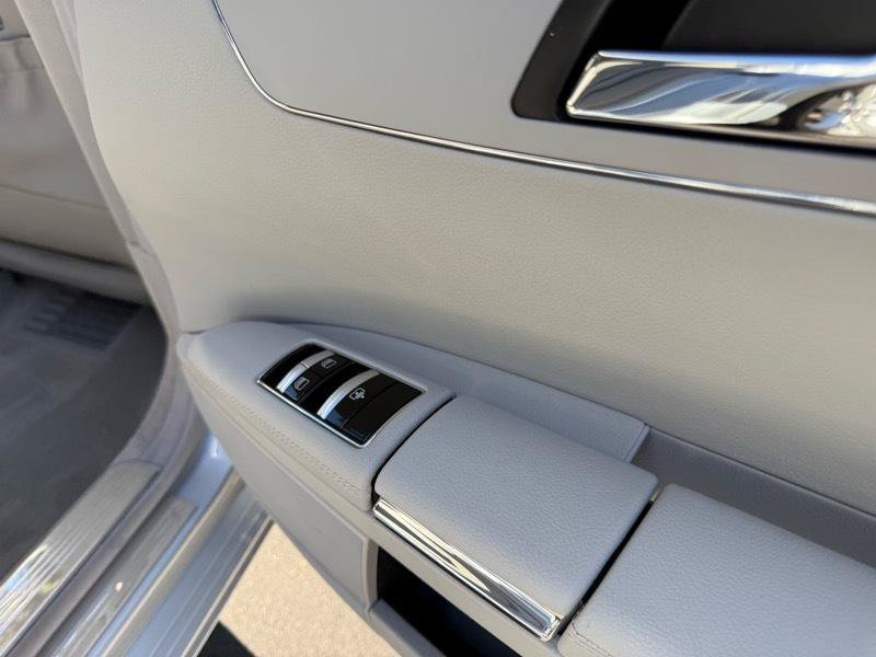 Used 2012 Mercedes-Benz S 550 image 64