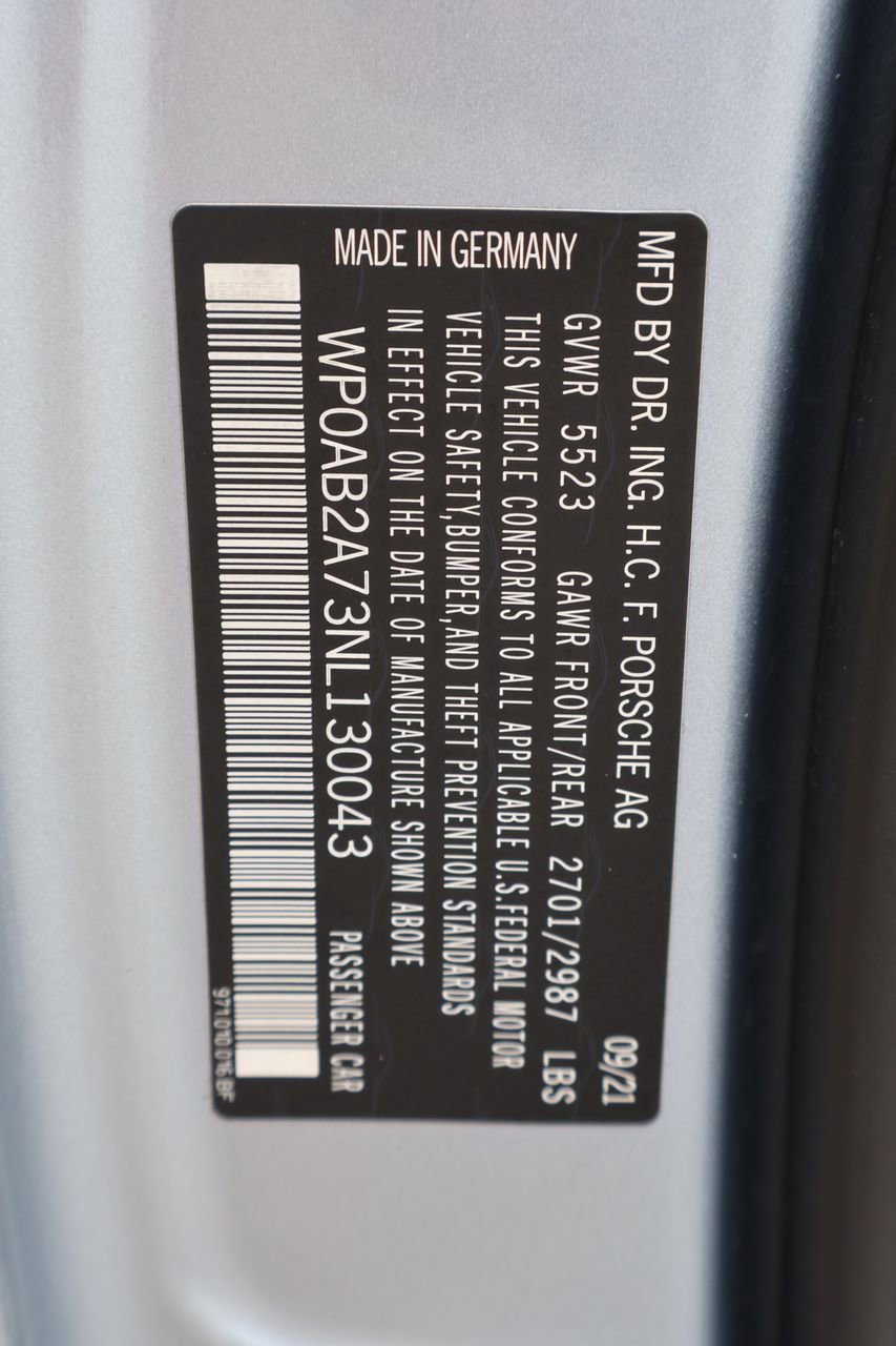 Used 2022 Porsche Panamera 4S image 30