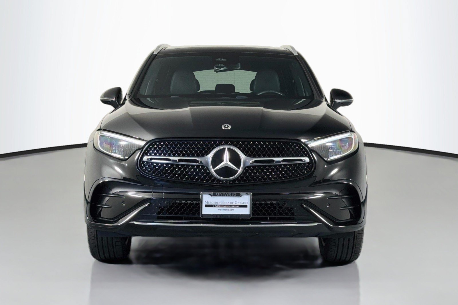 Used 2026 Mercedes-Benz GLC 300 image 3