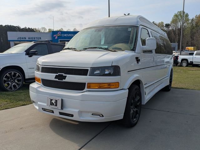 New 2026 Chevrolet Express 2500 Extended w/ Driver Convenience Package RWD image 5